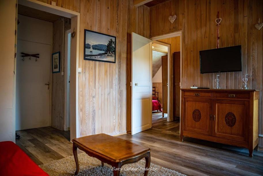 Les Tilleuls Бес-э-Сент-Анастез Экстерьер фото